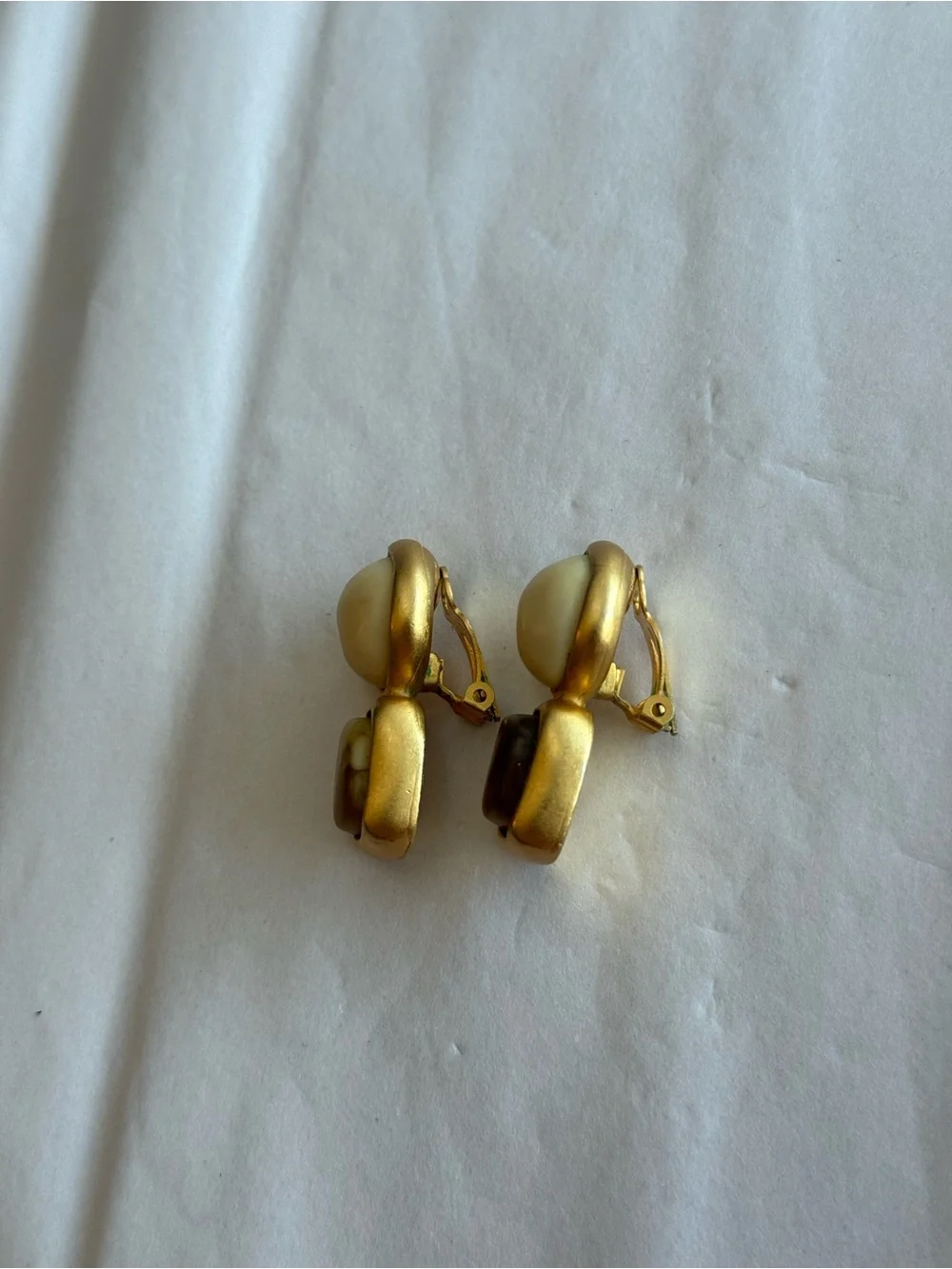 NORMA JEAN DESIGN | Vintage Amber Brushed Gold and Cream Clip On Earrings